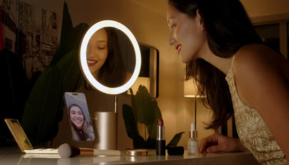 Wireless Charging Dock Makeup Mirror LED Light
